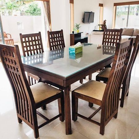 Unit 4 By Red Stone Villas Lonavala Eksteriør bilde