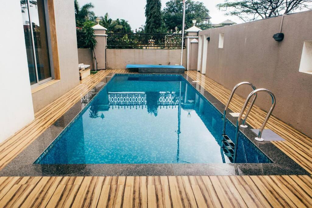 Unit 4 By Red Stone Villas Lonavala Eksteriør bilde