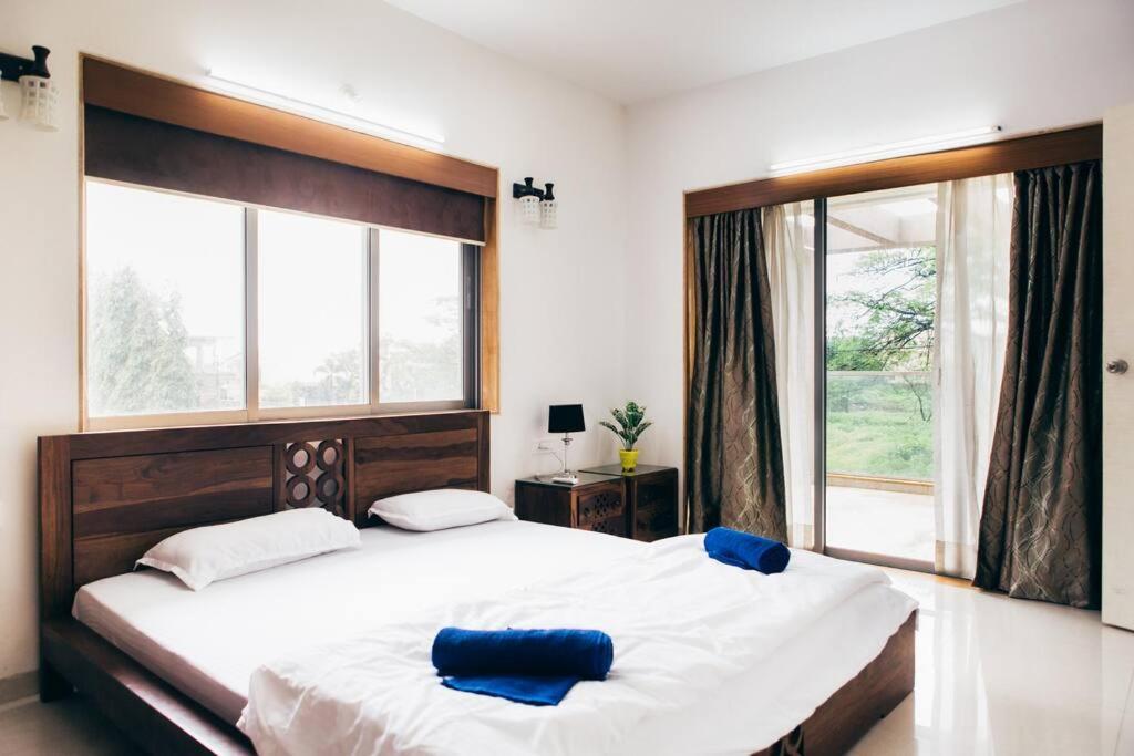 Unit 4 By Red Stone Villas Lonavala Eksteriør bilde