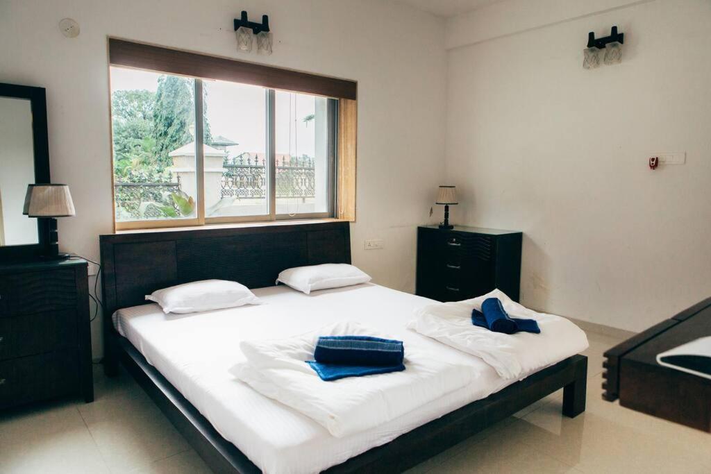 Unit 4 By Red Stone Villas Lonavala Eksteriør bilde